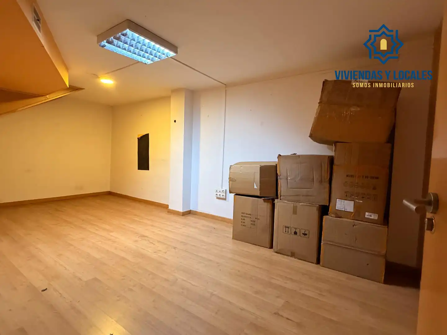 Local comercial de lloguer a Calle Calle Loja, imagen 15