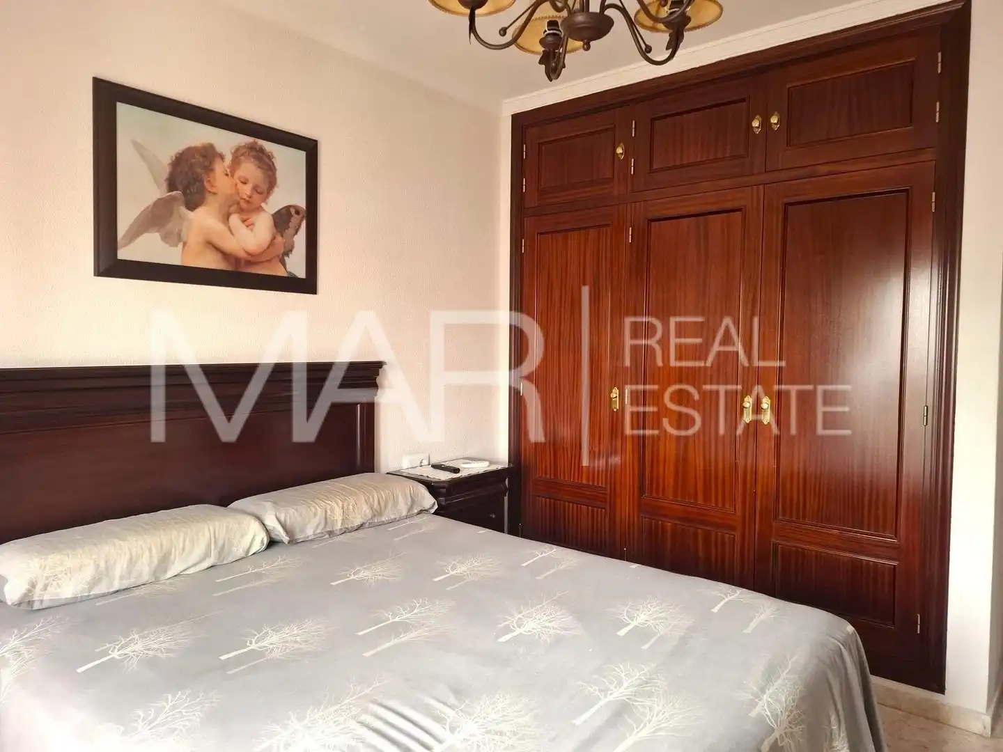 Habitación de Casa adosada en venta en Chiclana de la Frontera con Aire acondicionado y Balcón