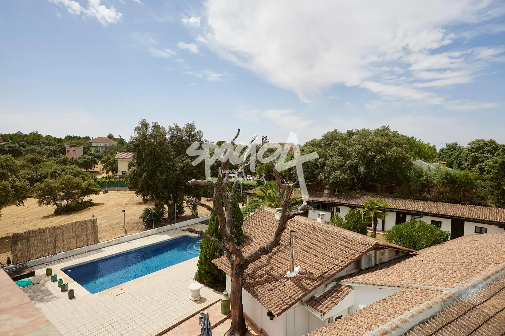 Swimming pool of Houses for rent in Villanueva de la Cañada  with Air Conditioner, Heating and Private garden