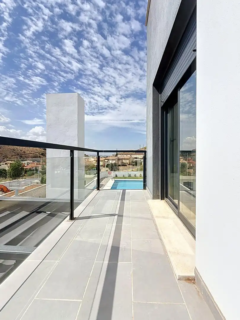 Casa pareada con piscina en venta en Calle SIERRA DE BAZA, imagen 20