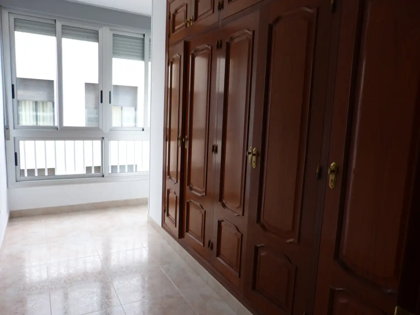 Flat for rent in Calle Navarro Rodrigo, Centro