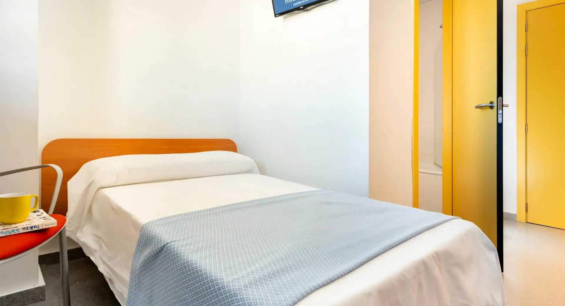 Schlafzimmer von Wohnung zur untervermieten in  Sevilla Capital mit Klimaanlage, Heizung und Privatgarten
