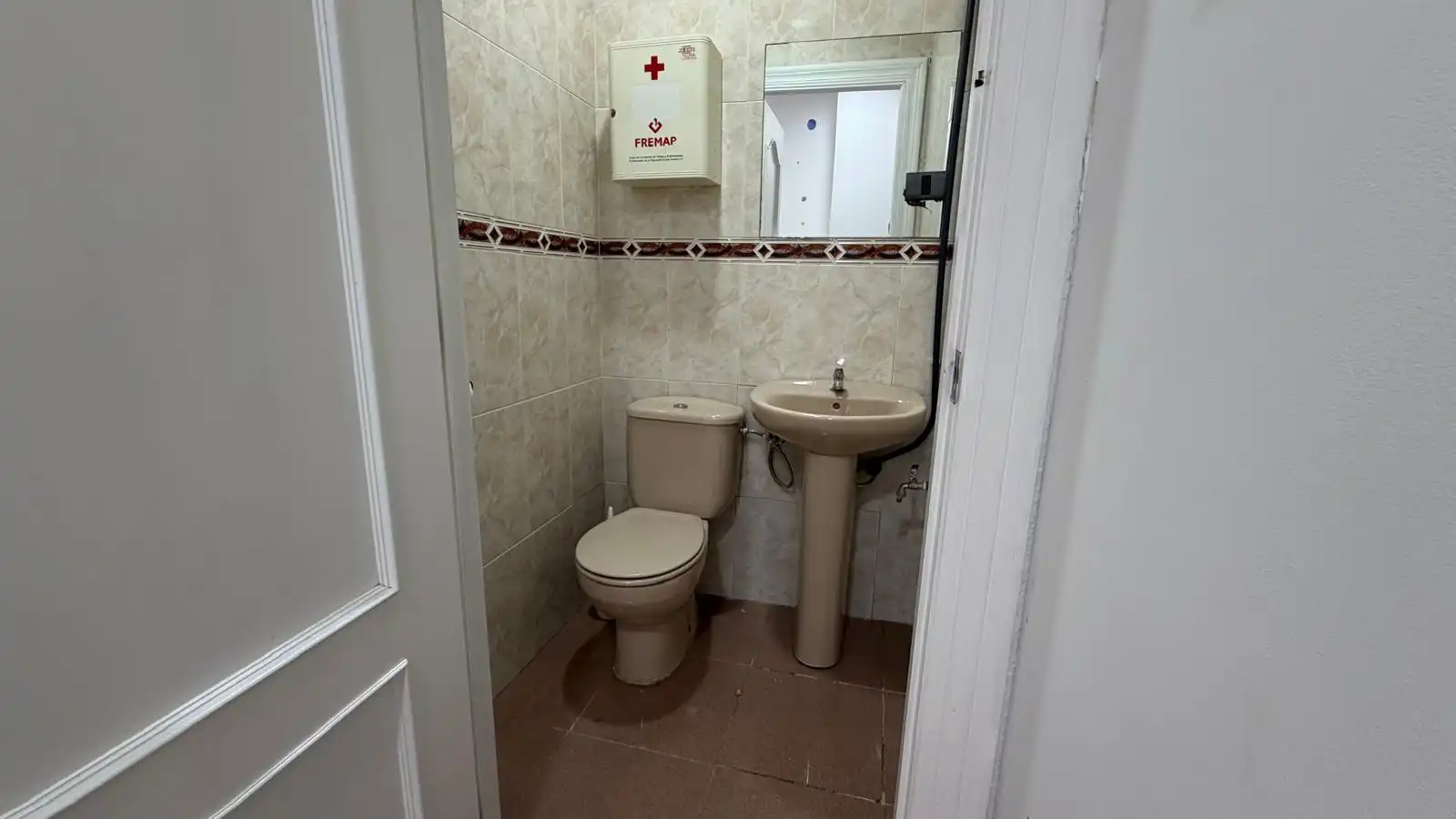 Local comercial de lloguer a Calle del Parque 19, imagen 12