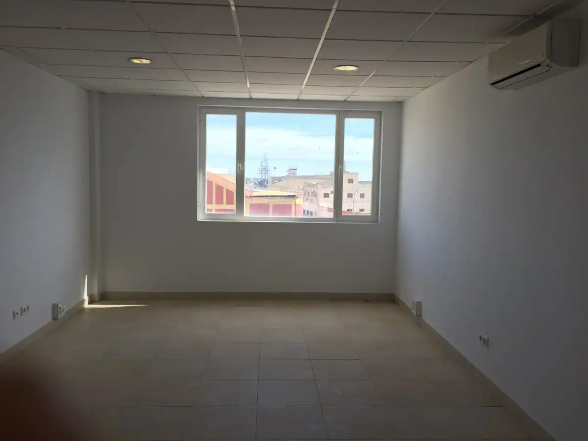 Ufficio con ascensore in affitto a Centro, imagen 16
