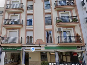 Piso en venta en Paseo Reyes de los 10