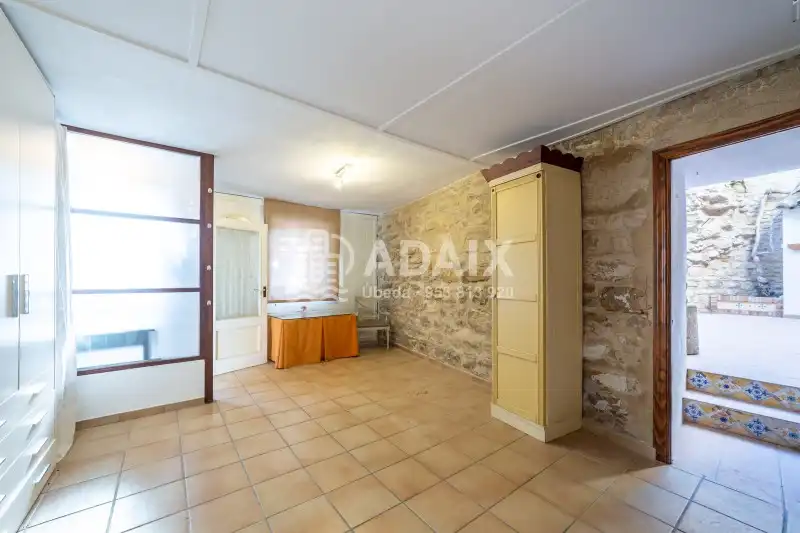 Casa o xalet en venda en Úbeda amb Terrassa i Balcó