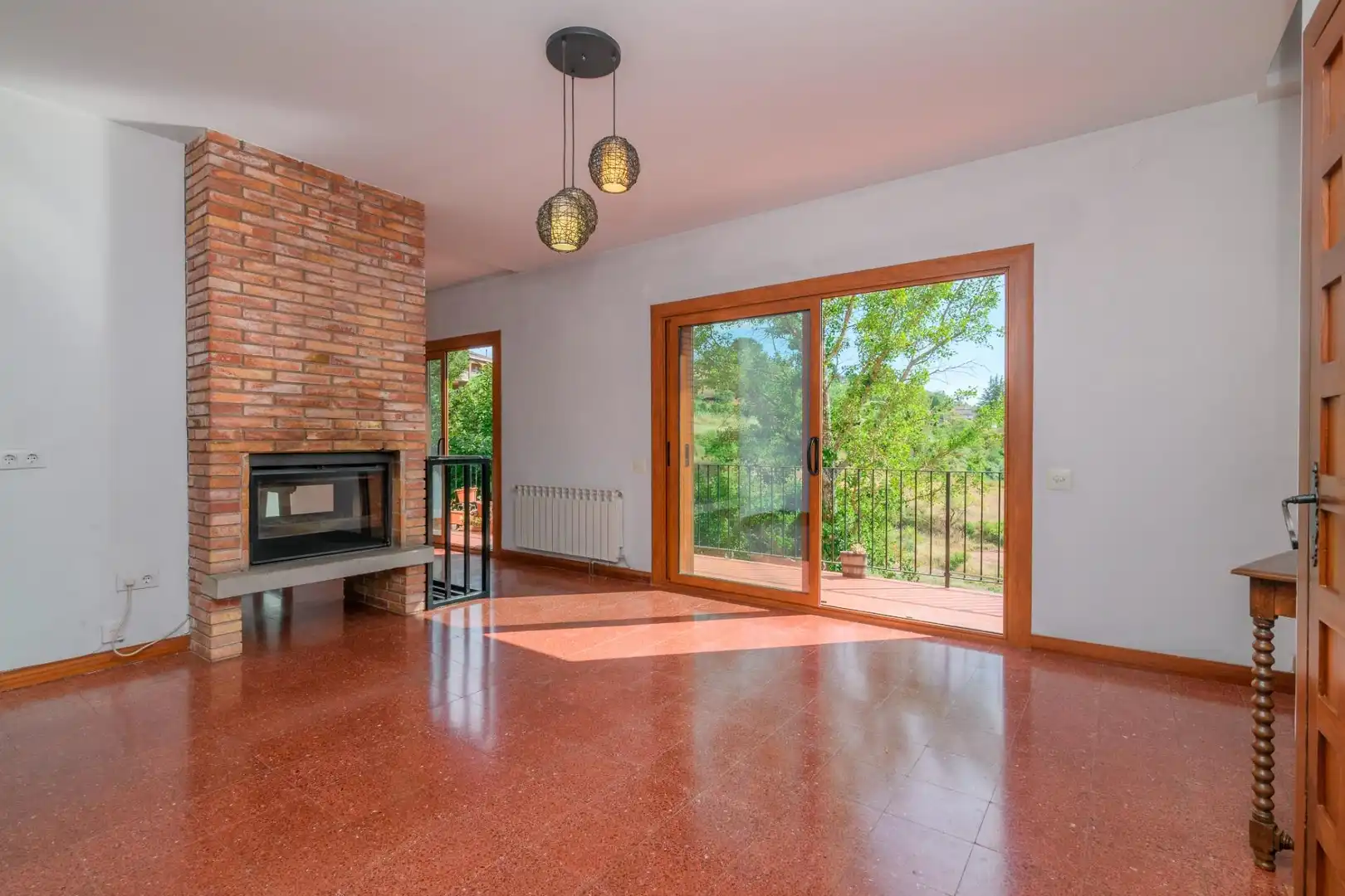 Sala de estar de Casa o chalet en venta en Sant Salvador de Guardiola con Calefacción, Jardín privado y Terraza