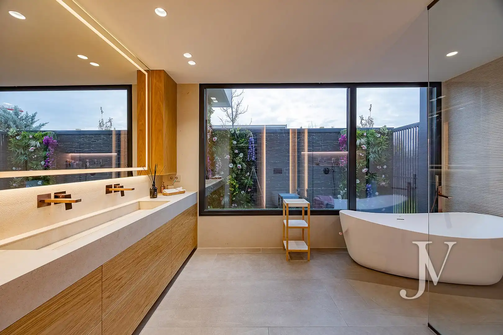 Baño de Casa o chalet en venta en Boadilla del Monte con Aire acondicionado, Calefacción y Jardín privado