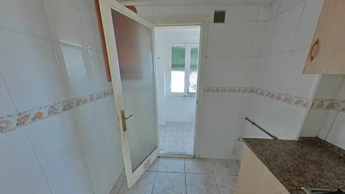 Küche von Wohnung zum Verkauf in Calella mit Balkon