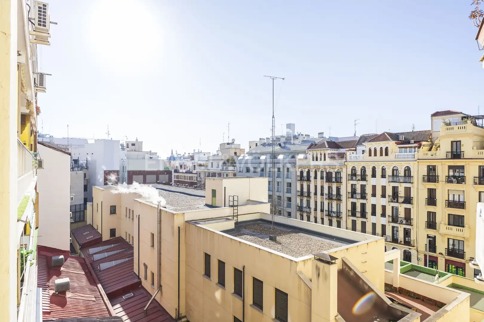Exterior view of Flat for rent in Madrid  with Air Conditioner and Heating