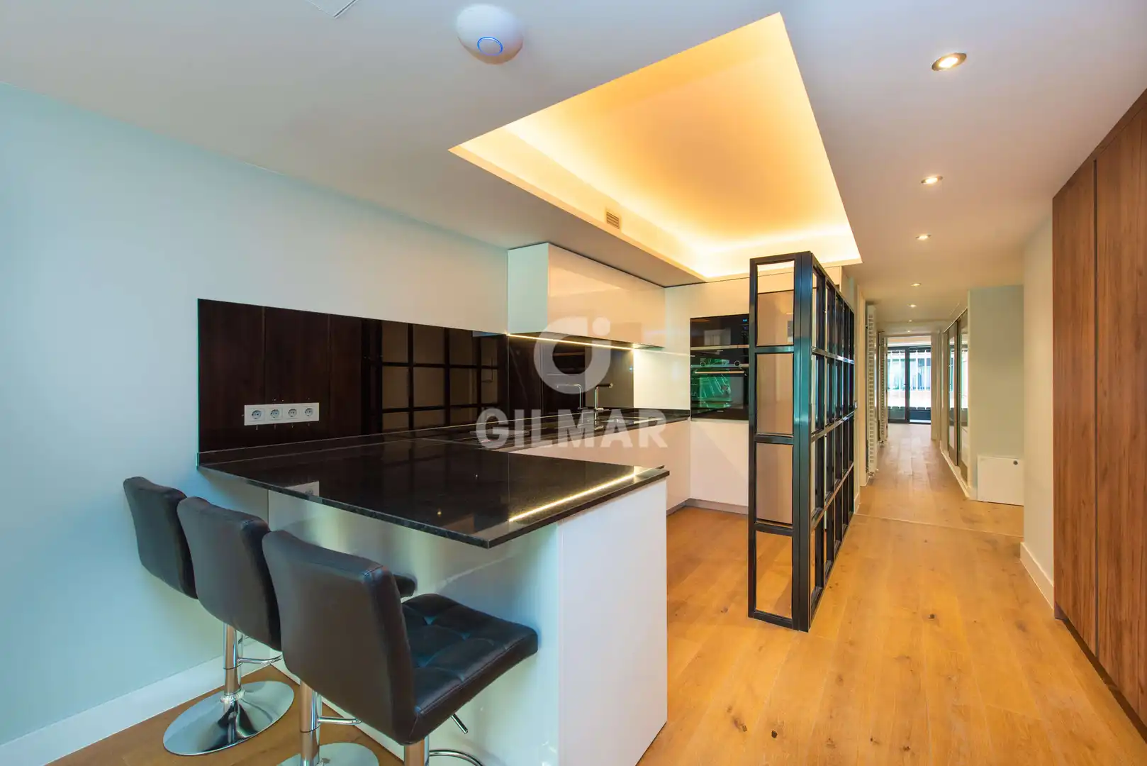 Cocina de Piso en venta en Madrid con Calefacción, Trastero y Piscina