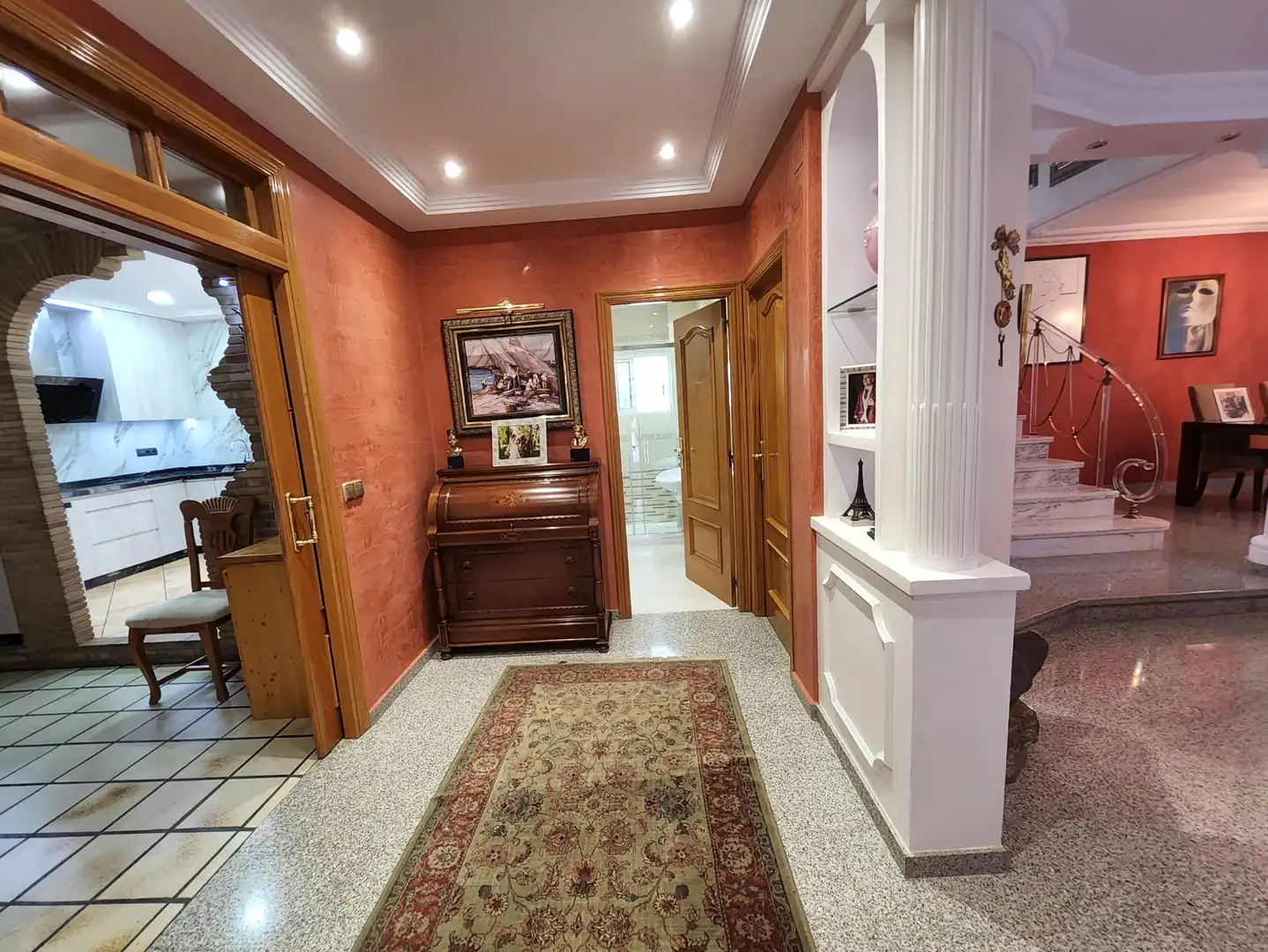 Houses for sale in San Vicente del Raspeig / Sant Vicent del Raspeig  with Storage room, Swimming Pool and Community pool