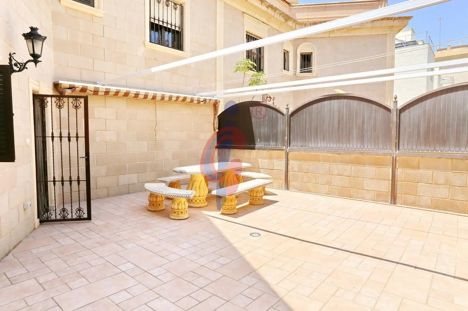Terraza de Casa o chalet en venta en Guardamar del Segura con Aire acondicionado, Jardín privado y Terraza