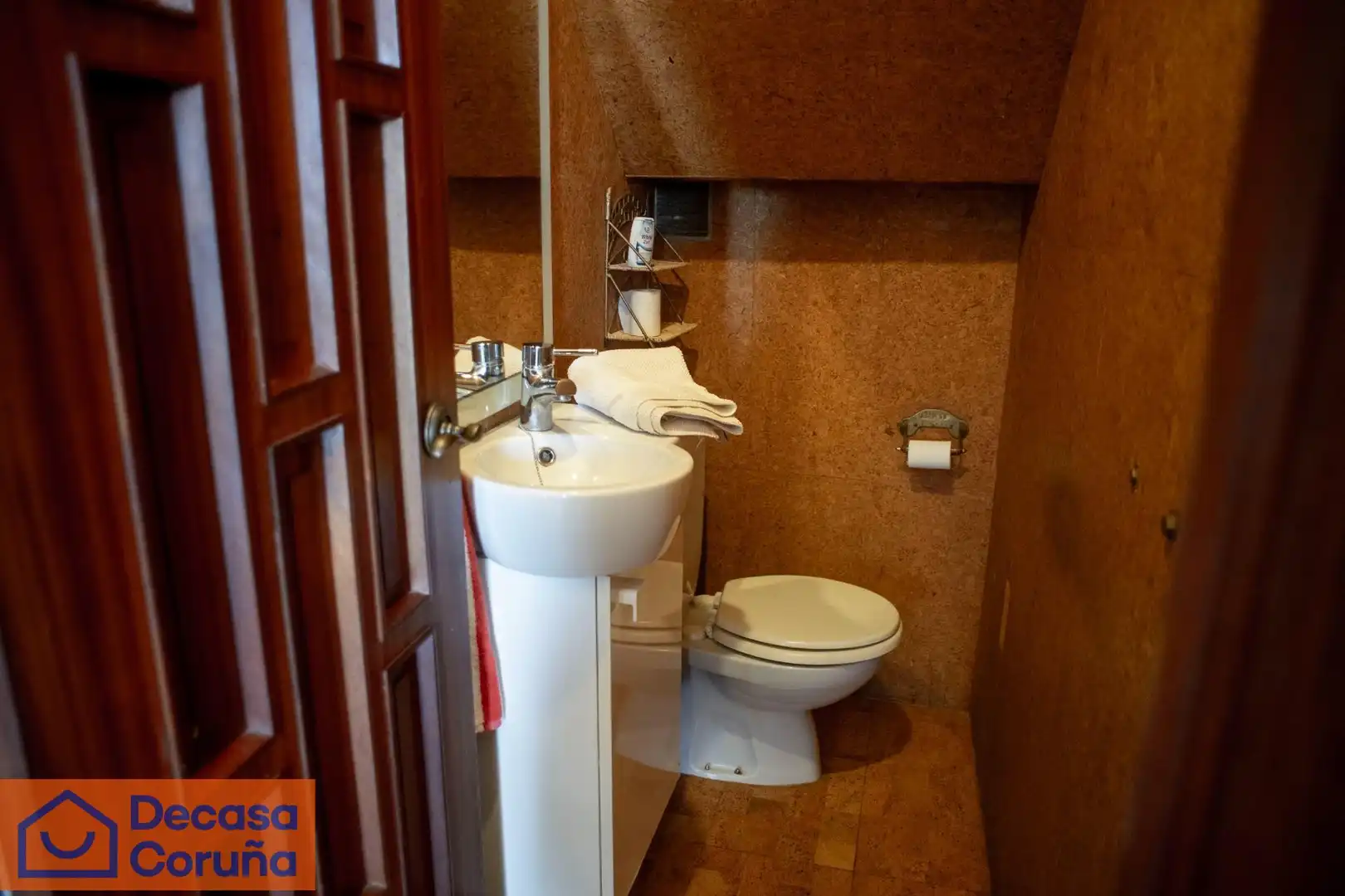Baño de Casa o chalet en venta en Oleiros con Calefacción, Jardín privado y Terraza