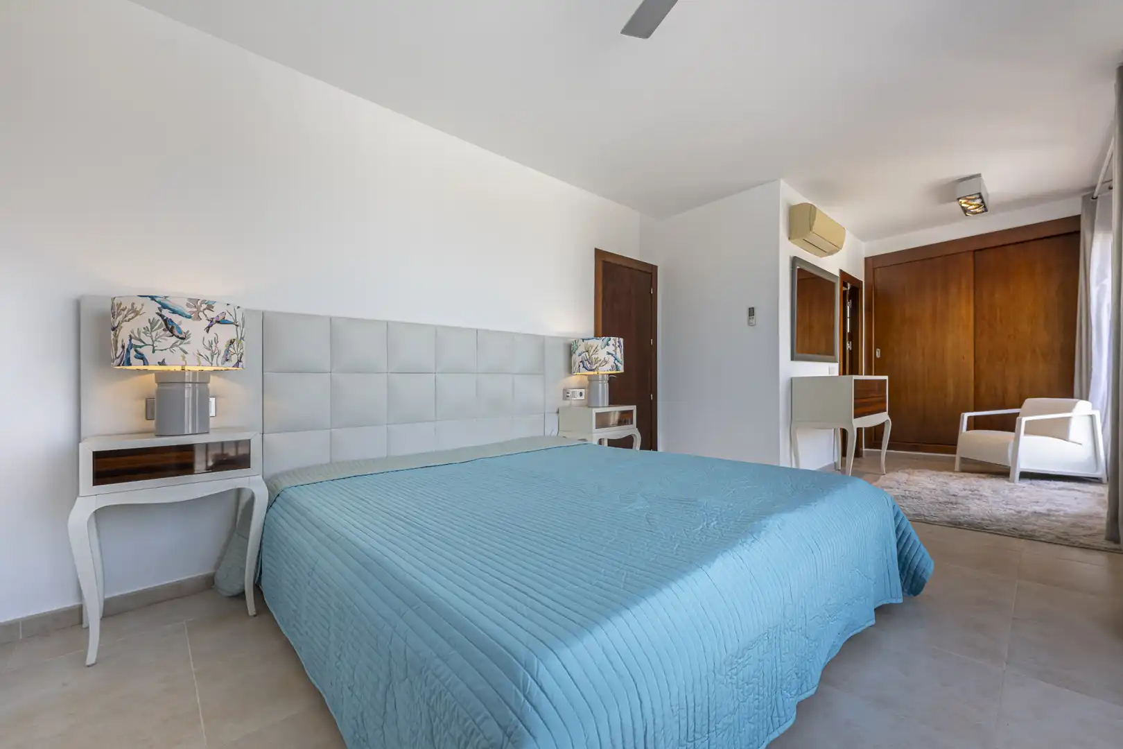 Dúplex de lloguer a Alto de los Monteros