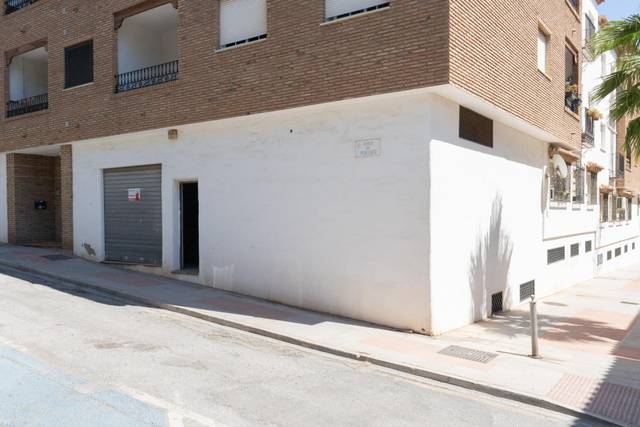Local comercial en Venta en Avenida ANGEL GIJON DIAZ en Motril  ciudad