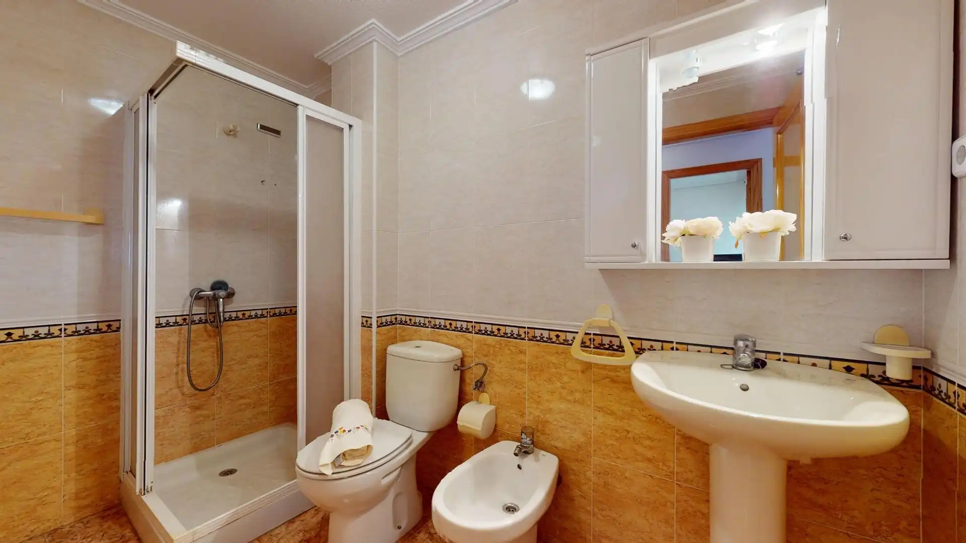 Baño de Apartamento en venta en San Pedro del Pinatar con Terraza, Amueblado y Balcón