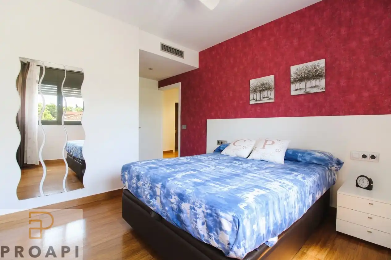 Habitación de Casa o chalet en venta en Fornells de la Selva con Aire acondicionado, Calefacción y Jardín privado
