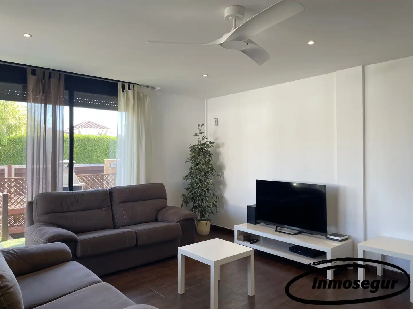Detached house with terrace for sale in Carrer Lluís Domènech I Montaner 13, imagen 7