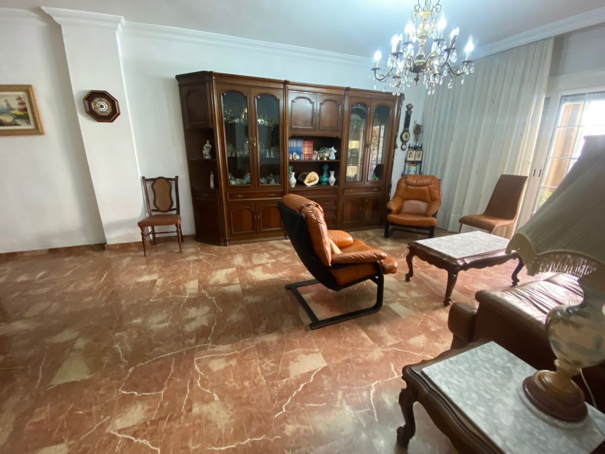 Sala de estar de Piso en venta en  Sevilla Capital con Terraza y Trastero