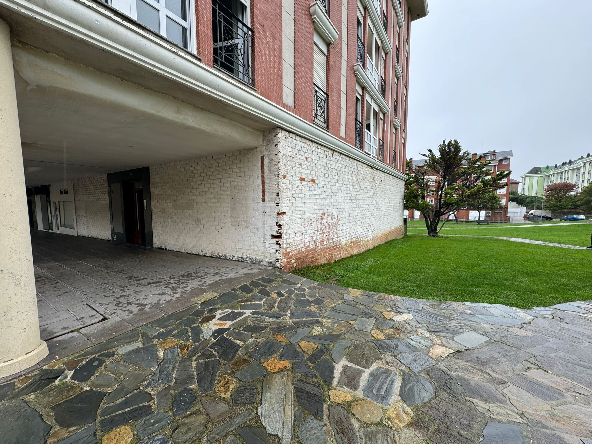 Exterior view of Premises for sale in Santander