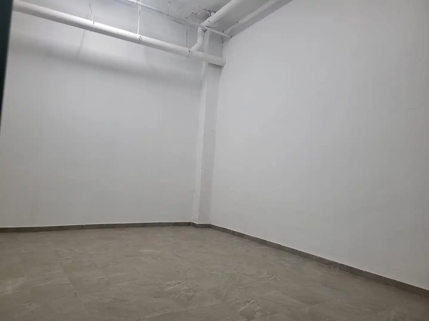 Storage room for sale in Zaragoza