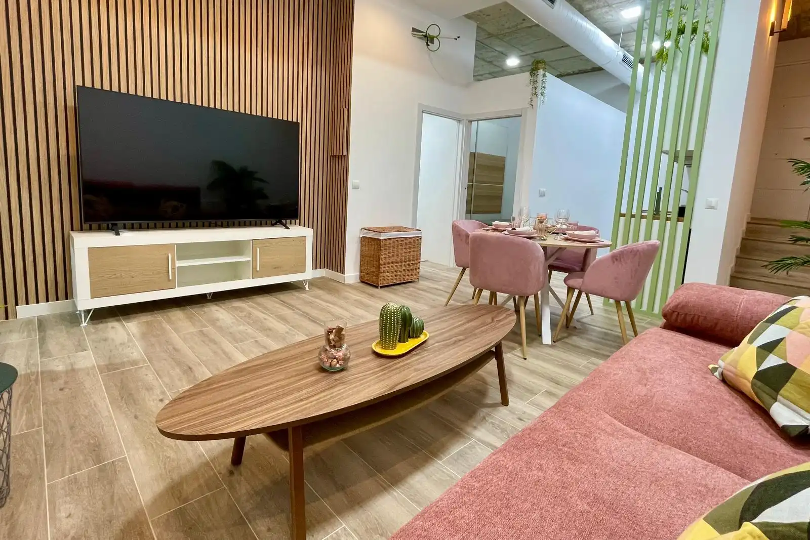 Sala d'estar de Local en venda en Málaga Capital amb Aire condicionat i Alarma