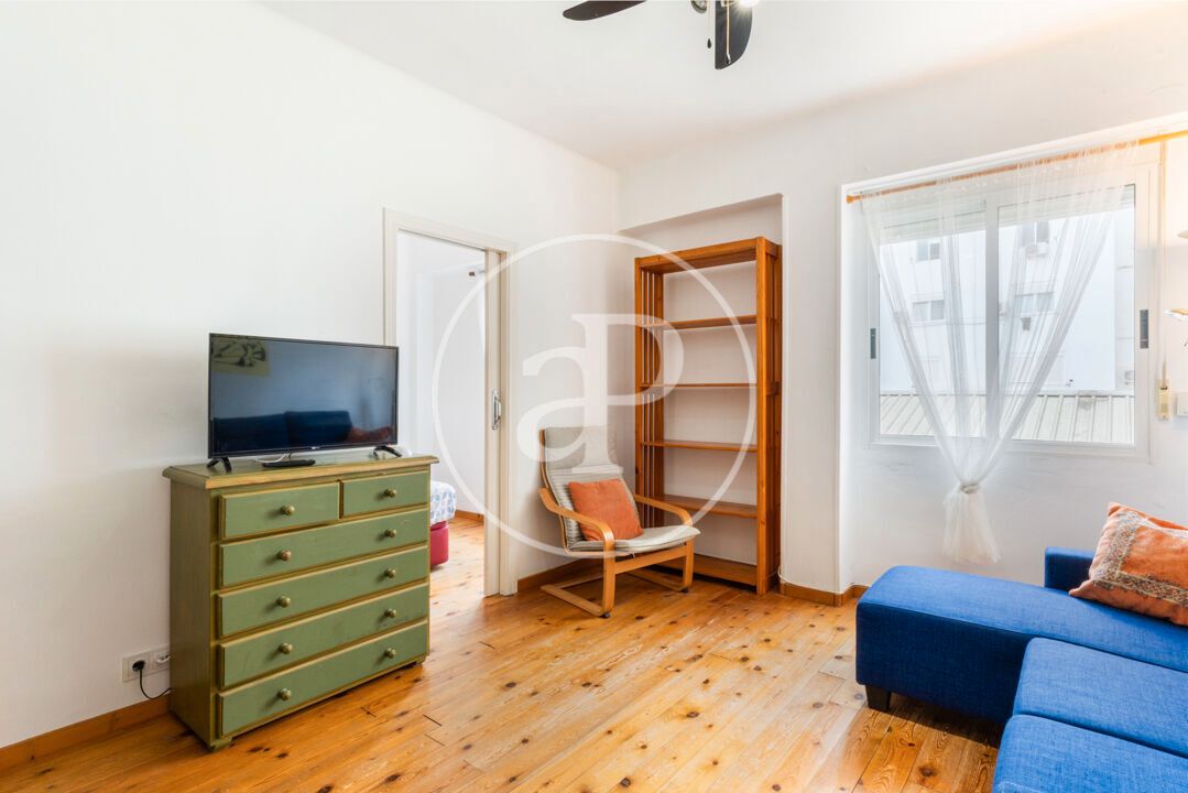 Living room of Flat to rent in  Valencia Capital  with Heating and Furnished