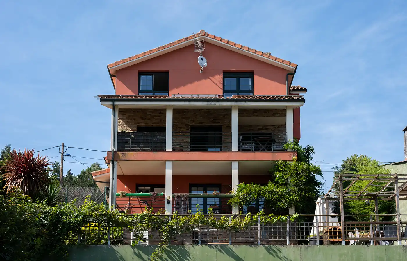 Exterior view of Houses for sale in Culleredo  with Air Conditioner, Heating and Private garden