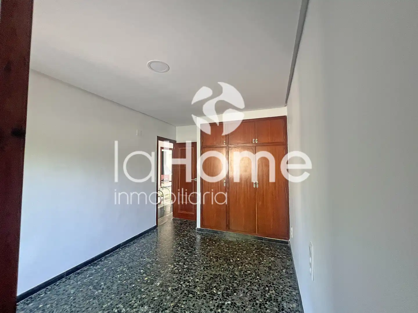 Casa o chalet de alquiler en Paterna con Aire acondicionado, Calefacción y Jardín privado