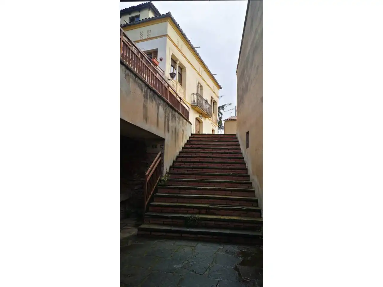 Exterior view of Houses for sale in Manresa  with Private garden and Swimming Pool