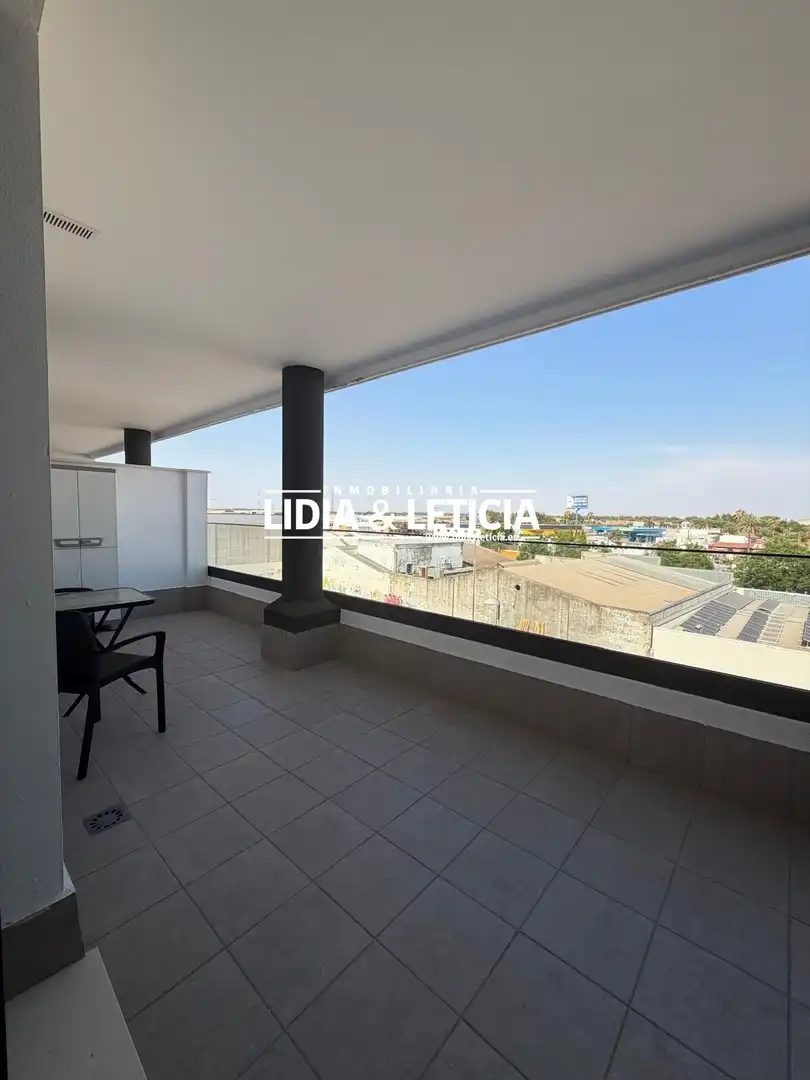 Terrace of Flat for rent in Alcalá de Guadaira  with Air Conditioner, Terrace and Furnished