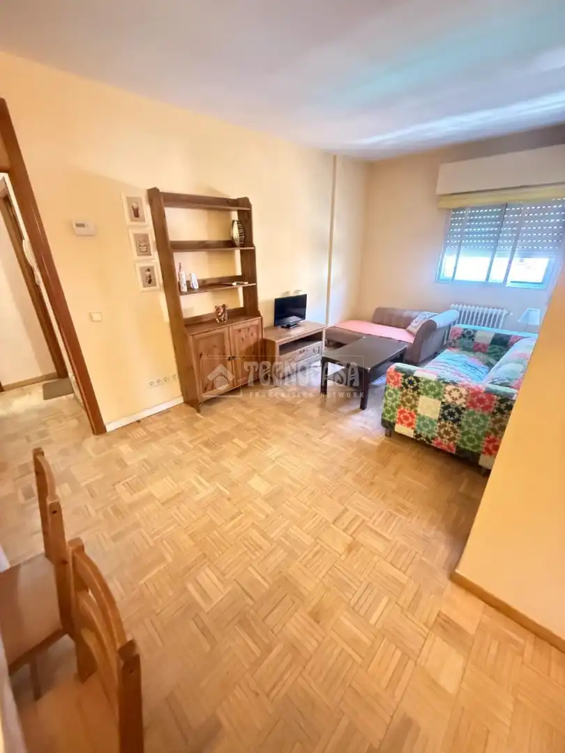 Sala d'estar de Pis en venda en Madrid amb Aire condicionat, Calefacció i Balcó