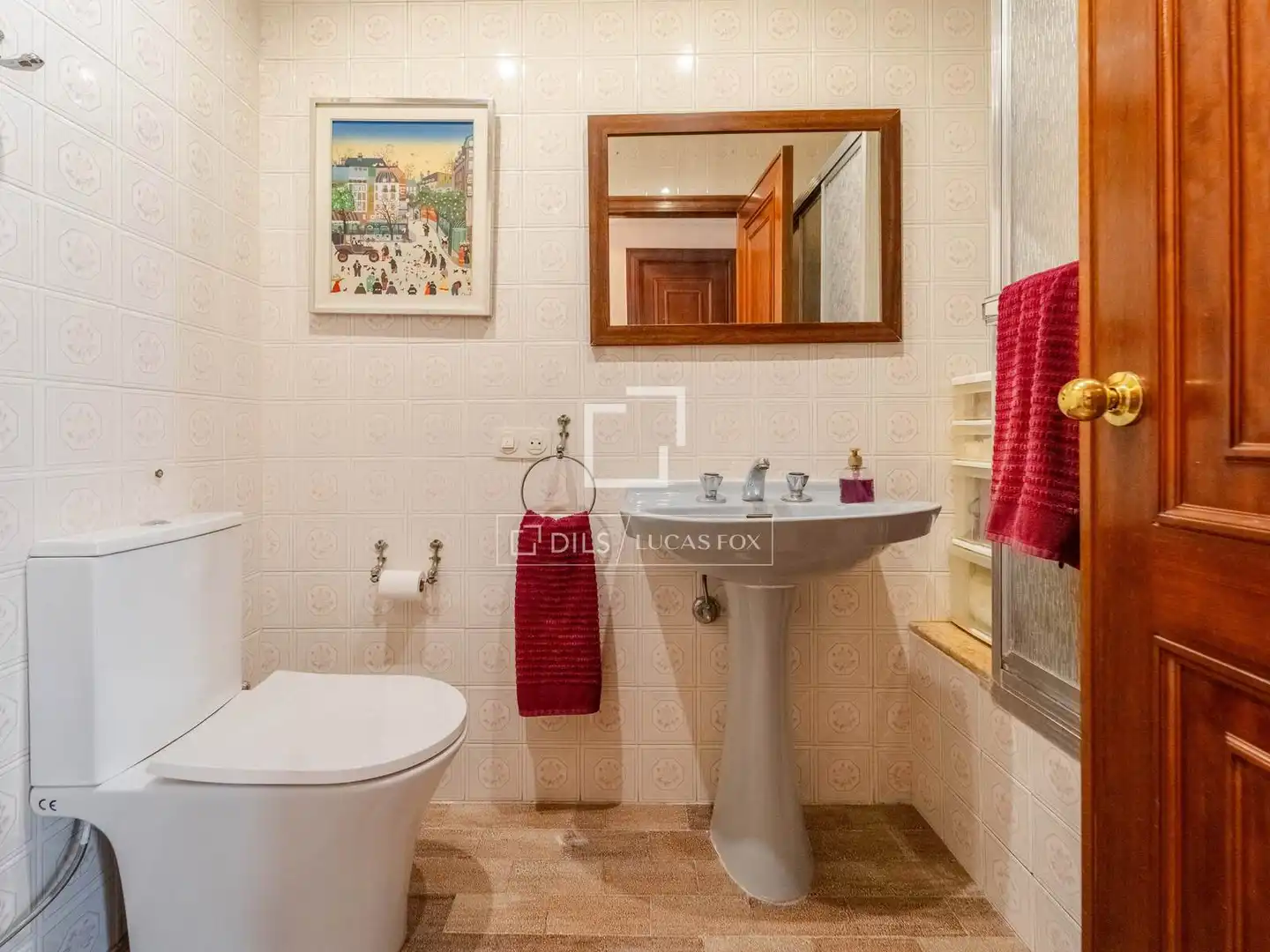 Baño de Piso en venta en Valencia con Calefacción, Terraza y Balcón