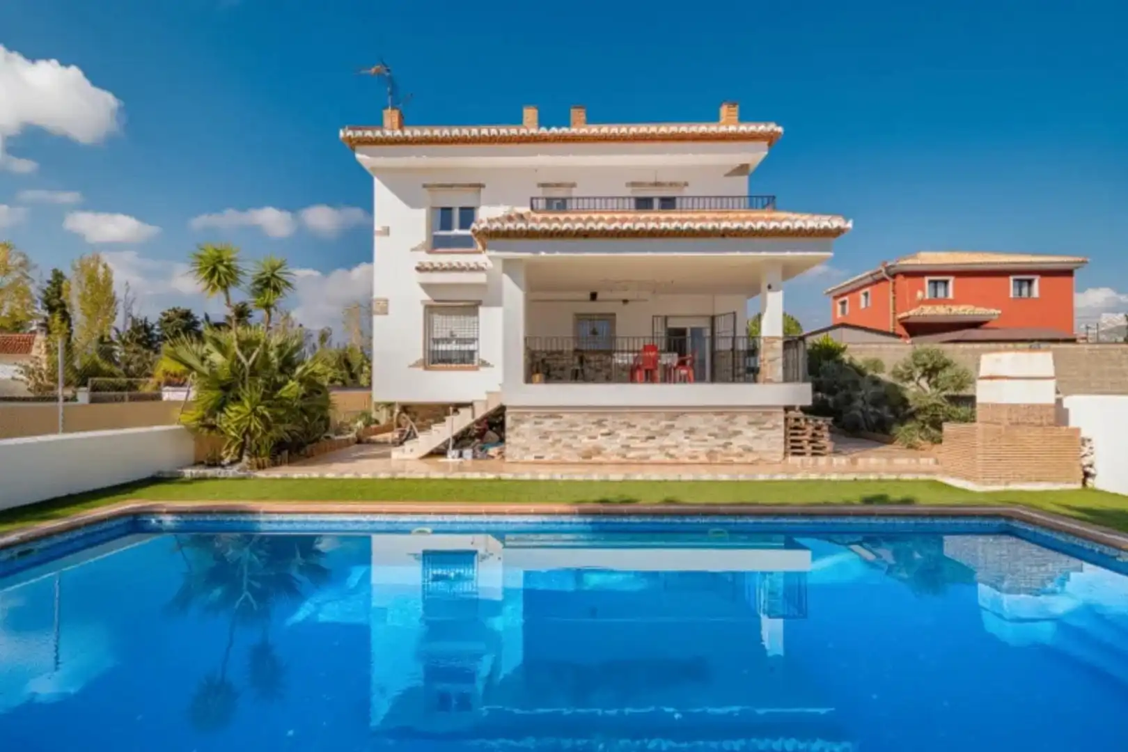 Chalet con terraza en venta en Villa de Otura, imagen 2