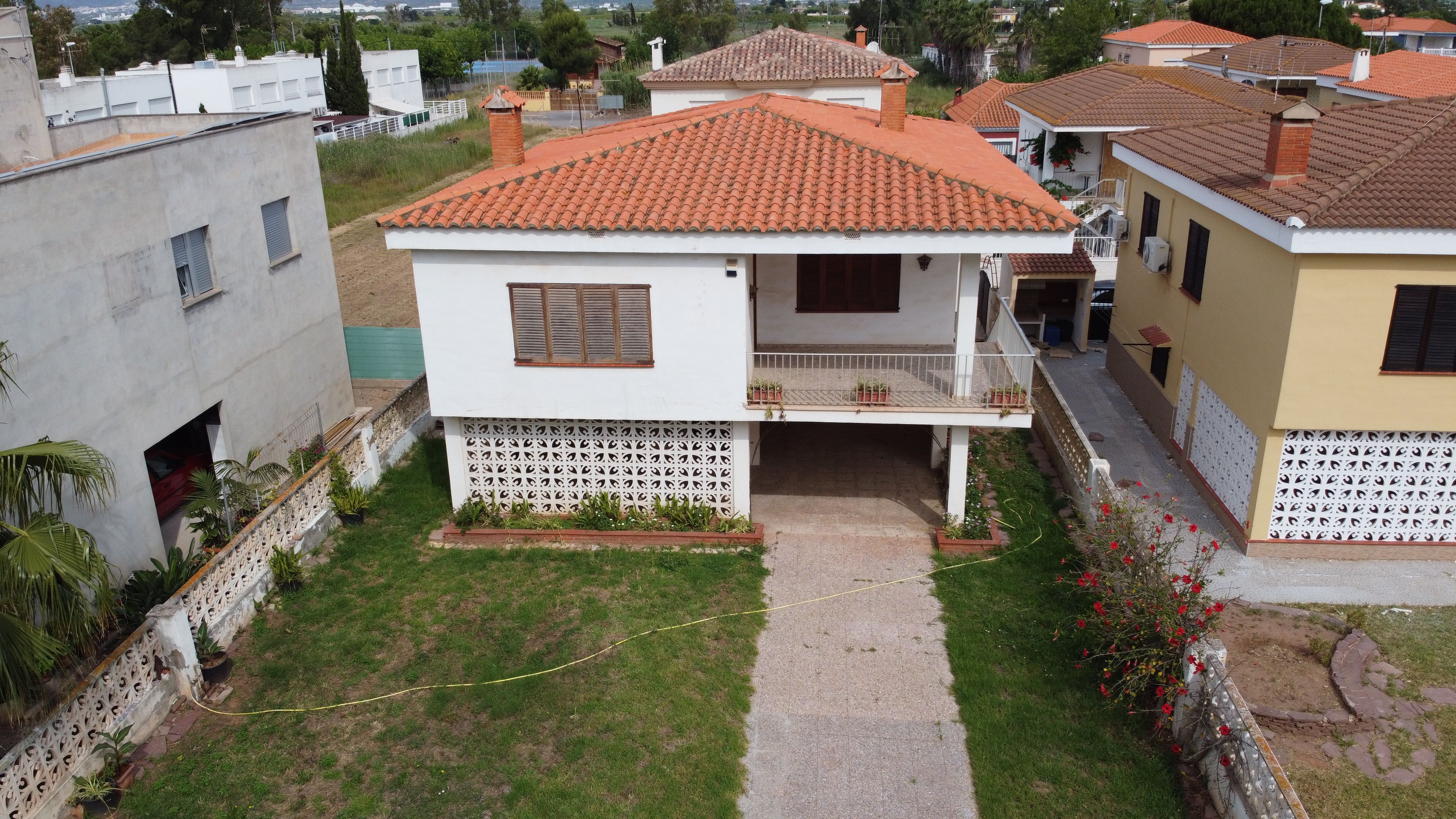 Vista exterior de Casa o xalet en venda en Nules amb Jardí privat i Terrassa
