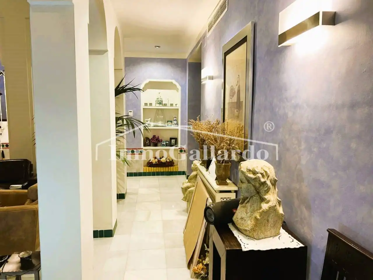 Buildings for sale in Lucena