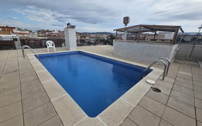 Swimming pool of Flat for sale in Cornellà de Llobregat  with Swimming Pool