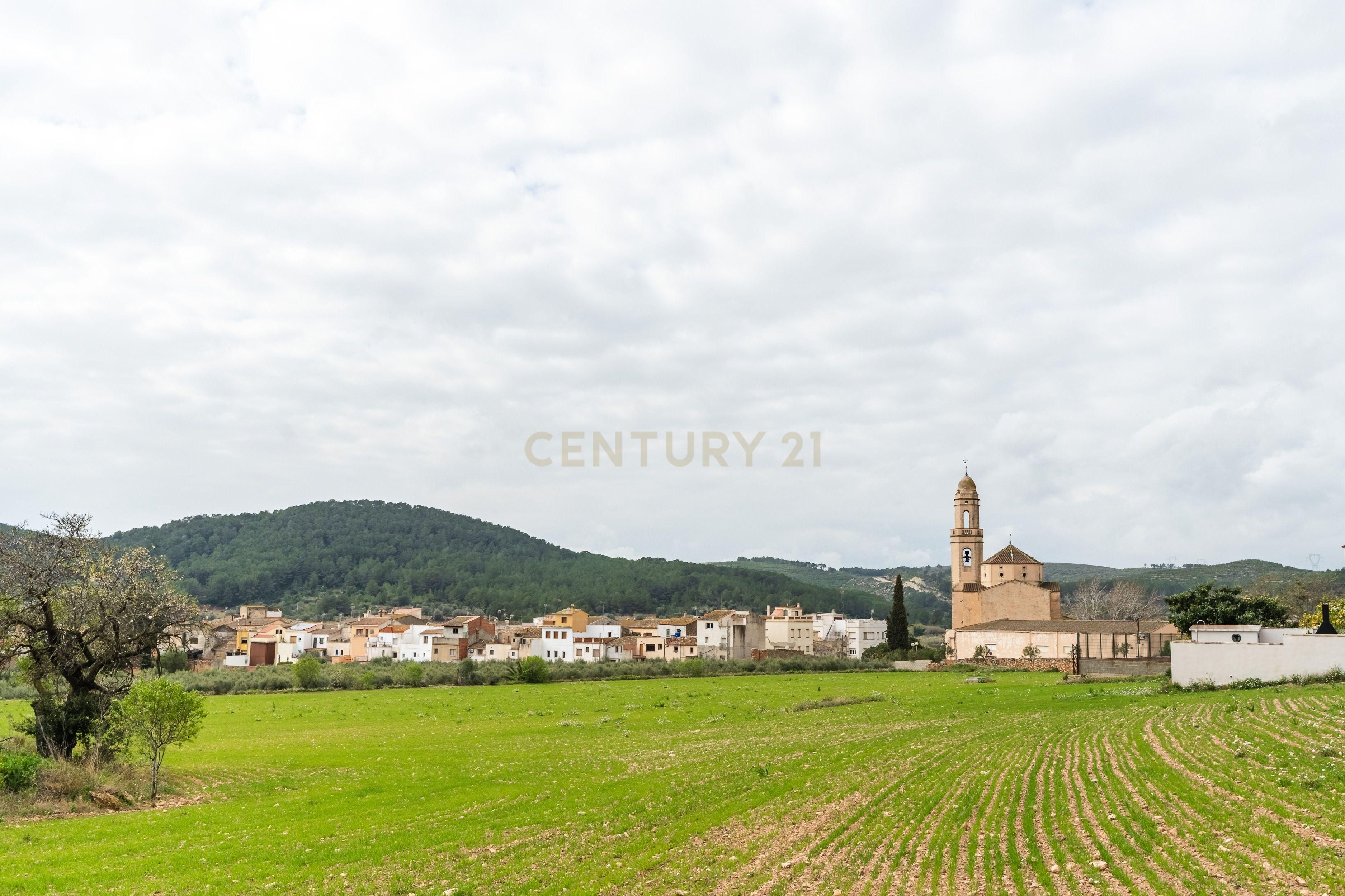 House or chalet for sale in Bonastre  with Air Conditioner and Oven