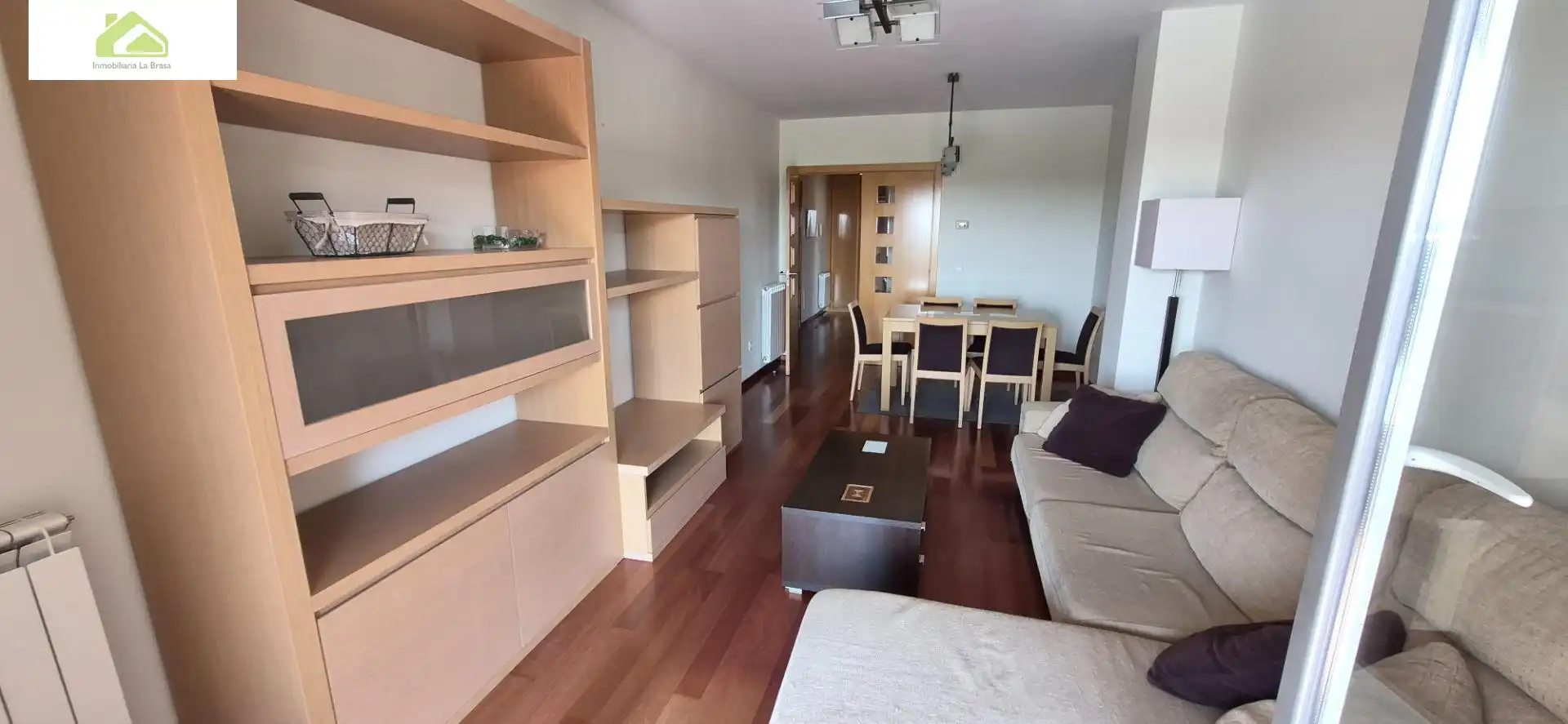 Sala d'estar de Pis en venda en Zamora Capital  amb Calefacció, Terrassa i Piscina comunitària