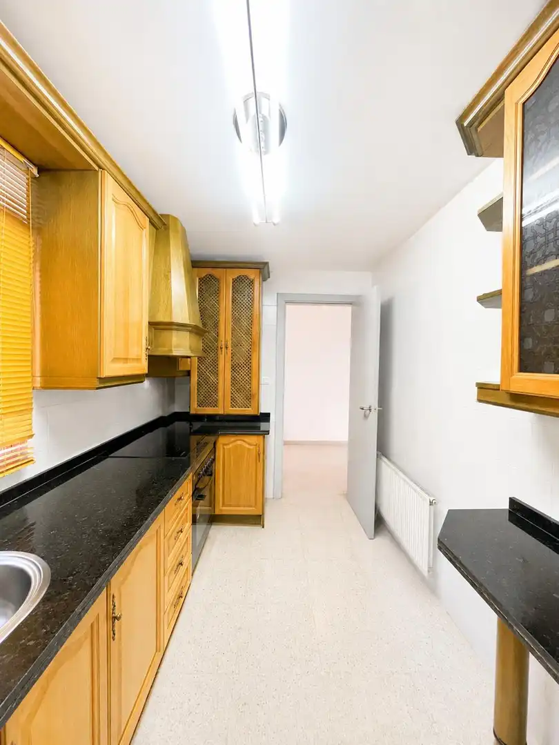Cocina de Casa o chalet en venta en Granada con Aire acondicionado