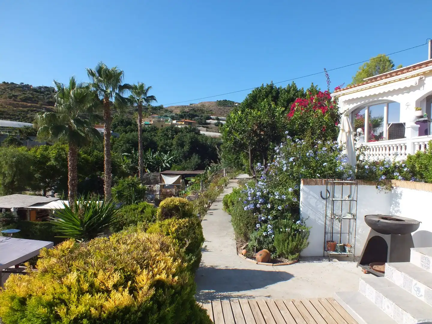 Vista exterior de Casa o chalet en venta en Salobreña con Jardín privado
