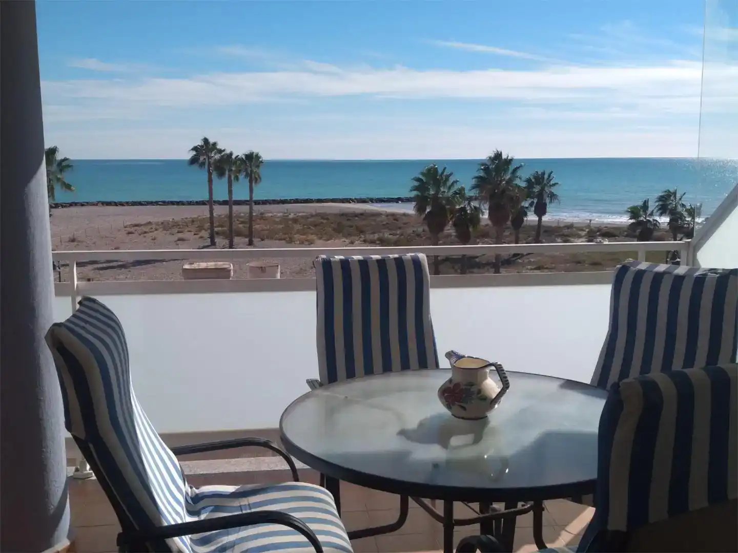 Terrasse von Dachboden zur Miete in Chilches / Xilxes mit Klimaanlage und Möbliert
