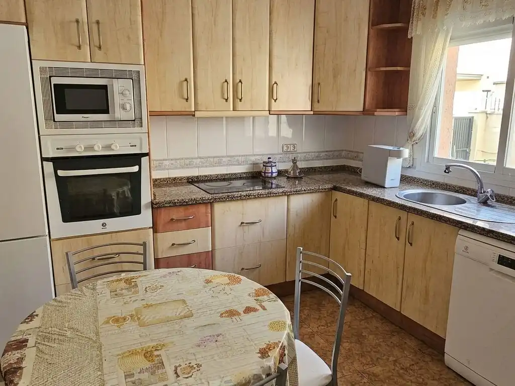 Cuina de Casa adosada en venda en Málaga Capital amb Aire condicionat i Terrassa