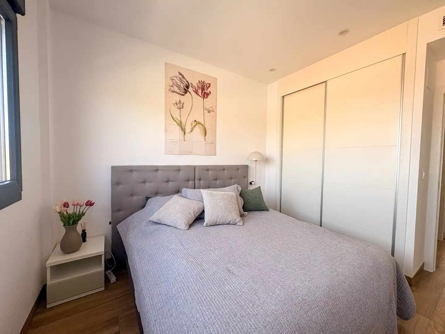 Habitación de Piso de alquiler en Torrevieja con Aire acondicionado, Calefacción y Jardín privado