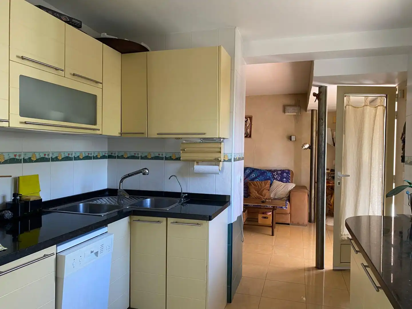 Cocina de Casa adosada en venta en El Campello con Jardín privado y Piscina comunitaria