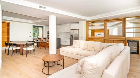 Photo 3 of Flat to rent in Jerónimos, Madrid