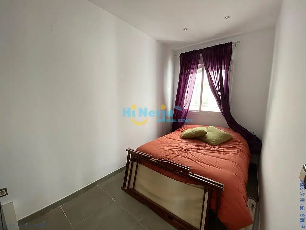 Dormitori de Apartament en venda en Granada