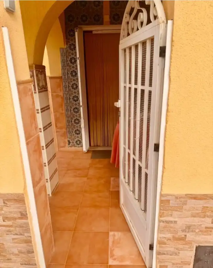 Dúplex en venta en Torrevieja con Terraza y Amueblado