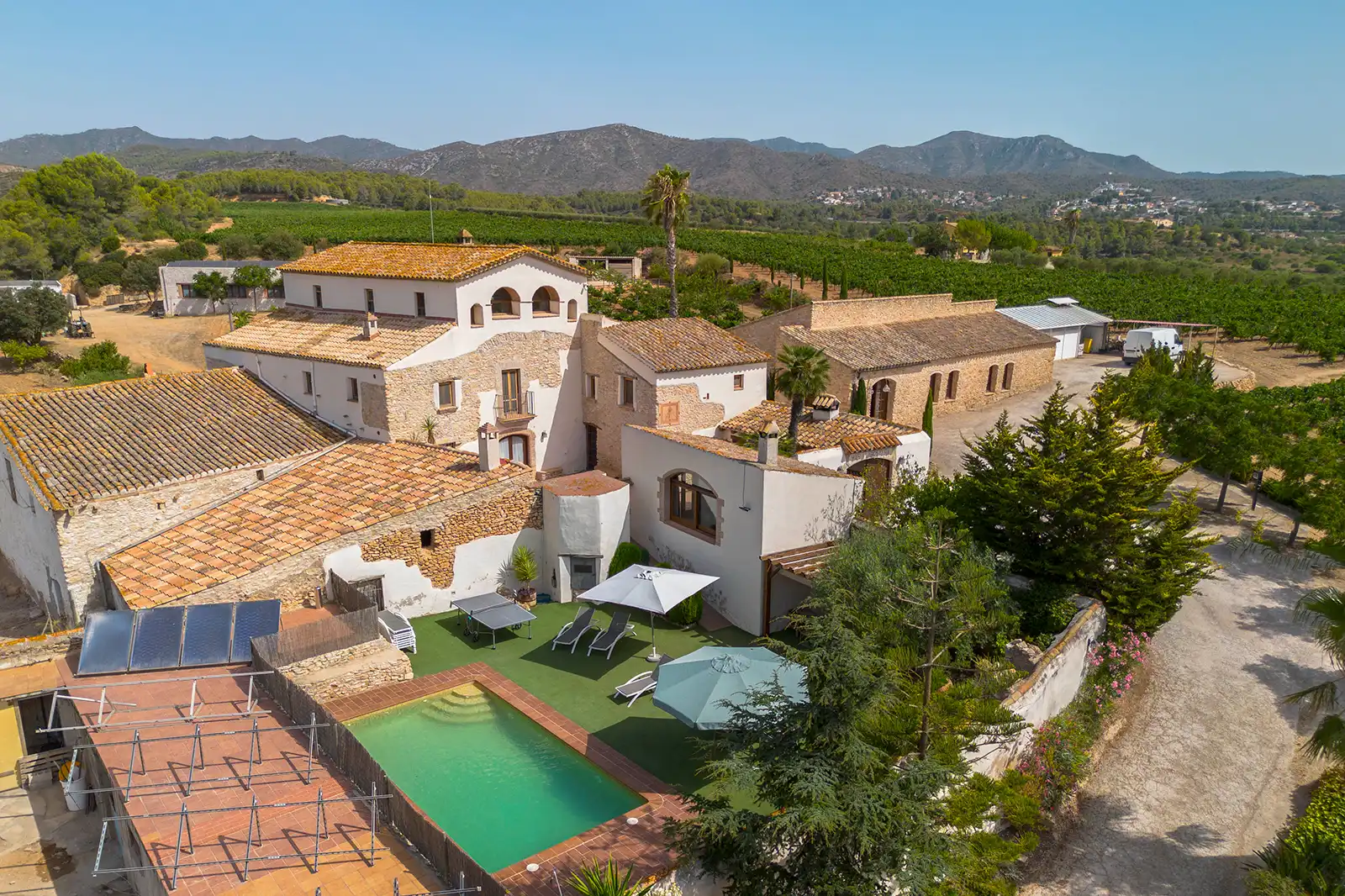 Casa amb piscina en venda a Carrer Major 53